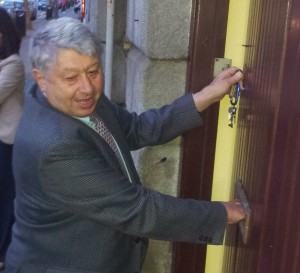 Cllr Michael D'Arcy, Chairman, turning the key on 155 years of history following the final meeting of Gorey Town Council tonight.