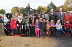 Cllr. Malcolm Byrne officially opens the new walking track at the Gorey Town Park. Pic: Christy Farrell